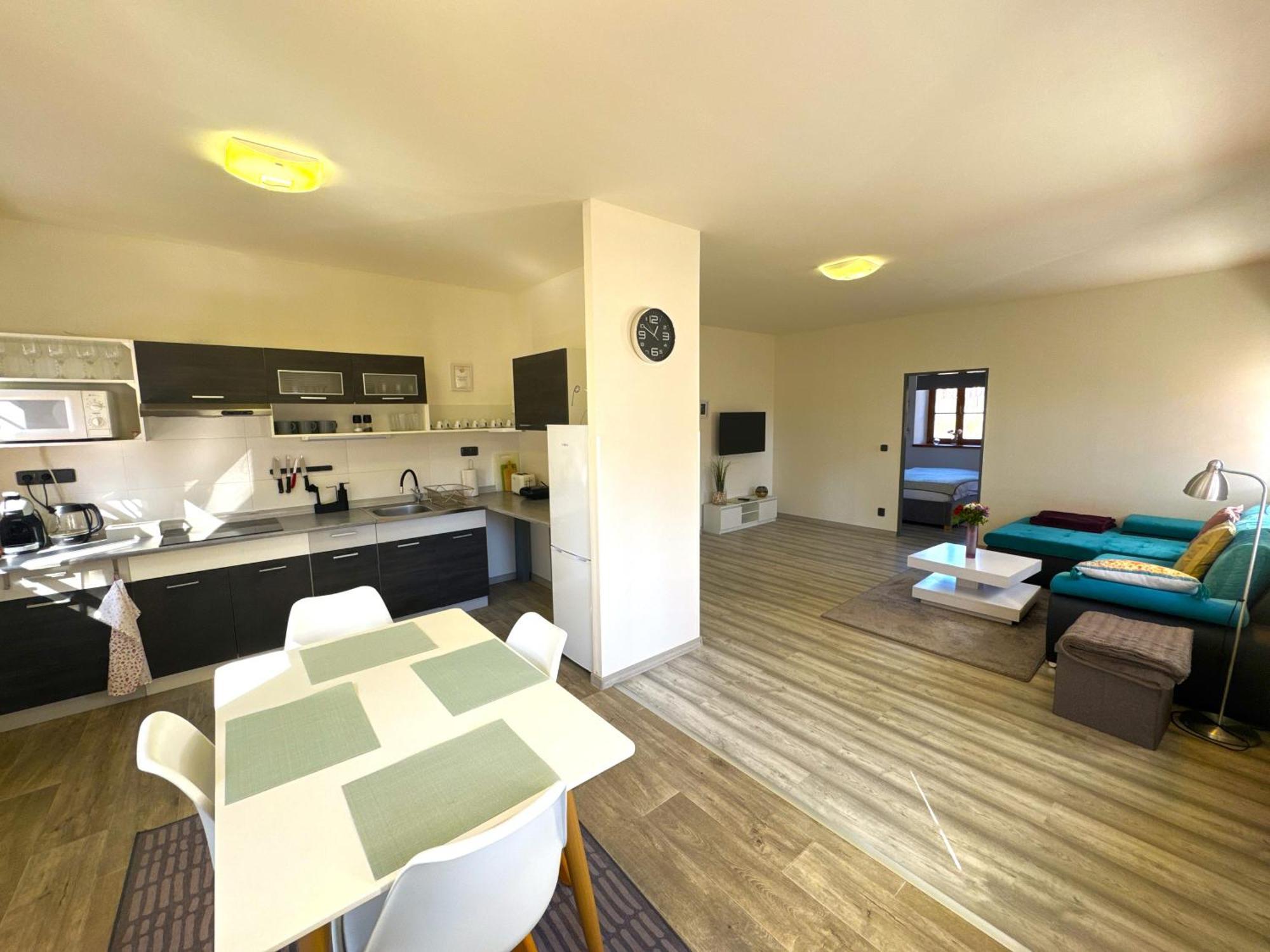 Apartman Spalovka Nový Bor Exteriör bild